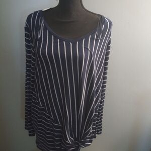 Dressbarn Blue Tie Front Long Sleeve Top